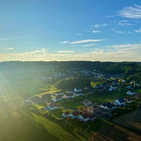 Deine-Eifel-Ferienwohnung Feusdorf Exterior photo