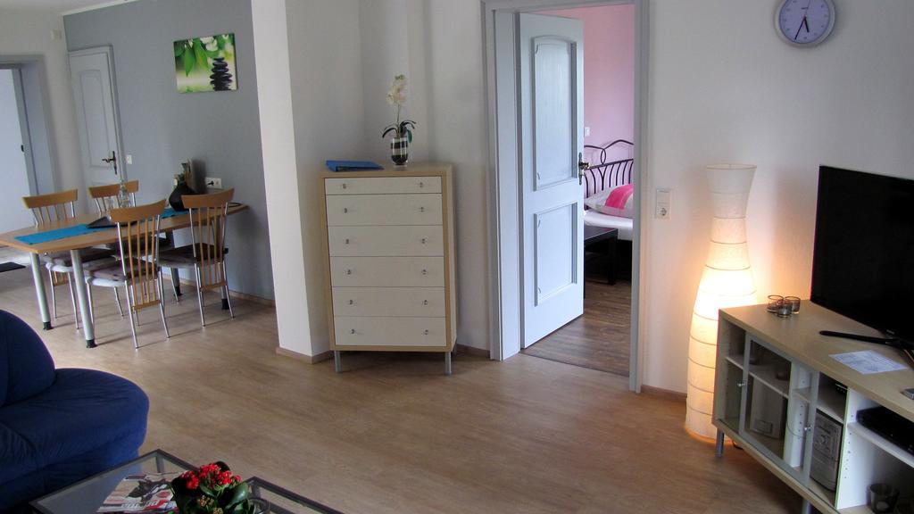 Deine-Eifel-Ferienwohnung Feusdorf Exterior photo