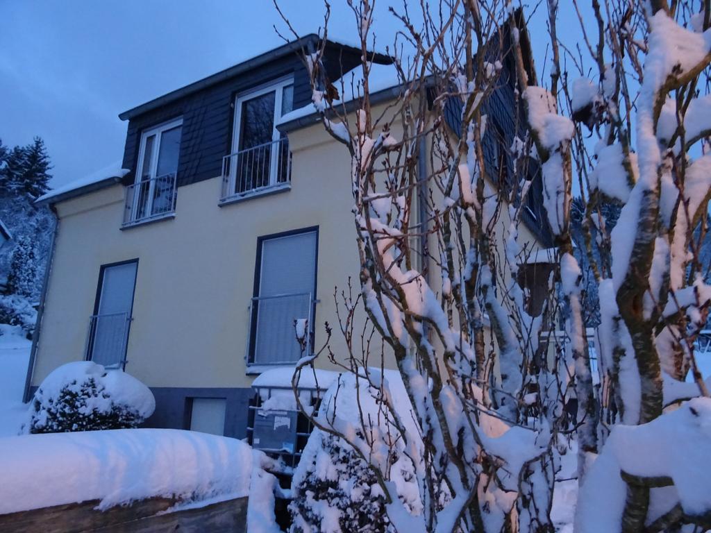 Deine-Eifel-Ferienwohnung Feusdorf Exterior photo